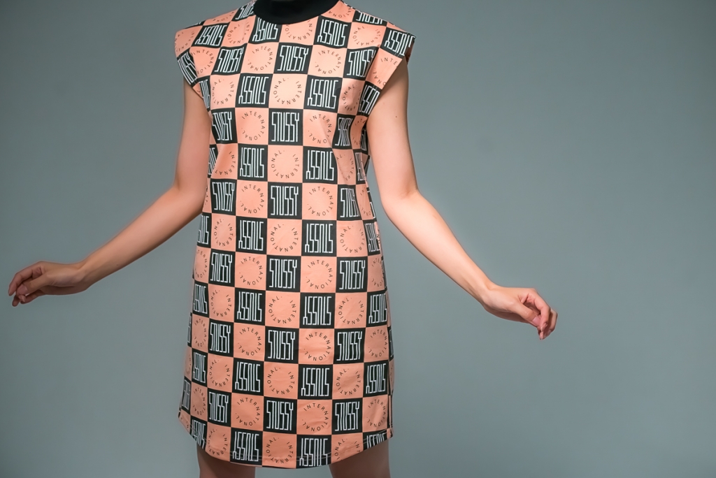 カメラ、レンズ大好き、照明機材も大好きッ！目がない、もう、愛してる！